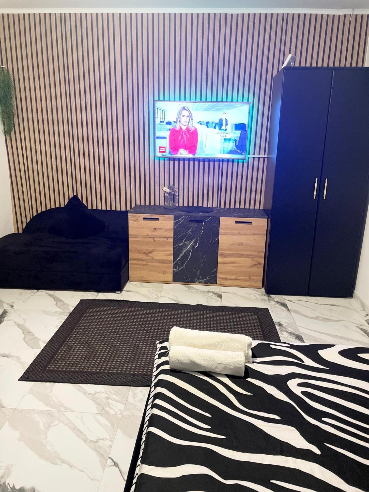 Vila Cris Apartments ナボダリ エクステリア 写真