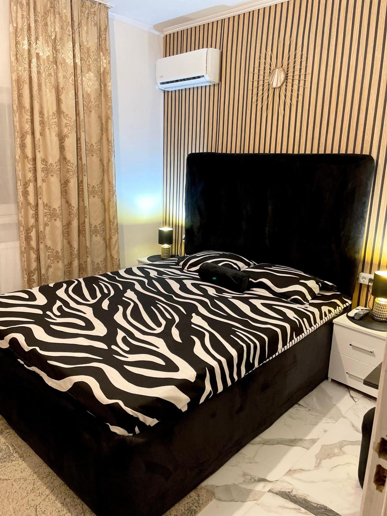 Vila Cris Apartments ナボダリ エクステリア 写真